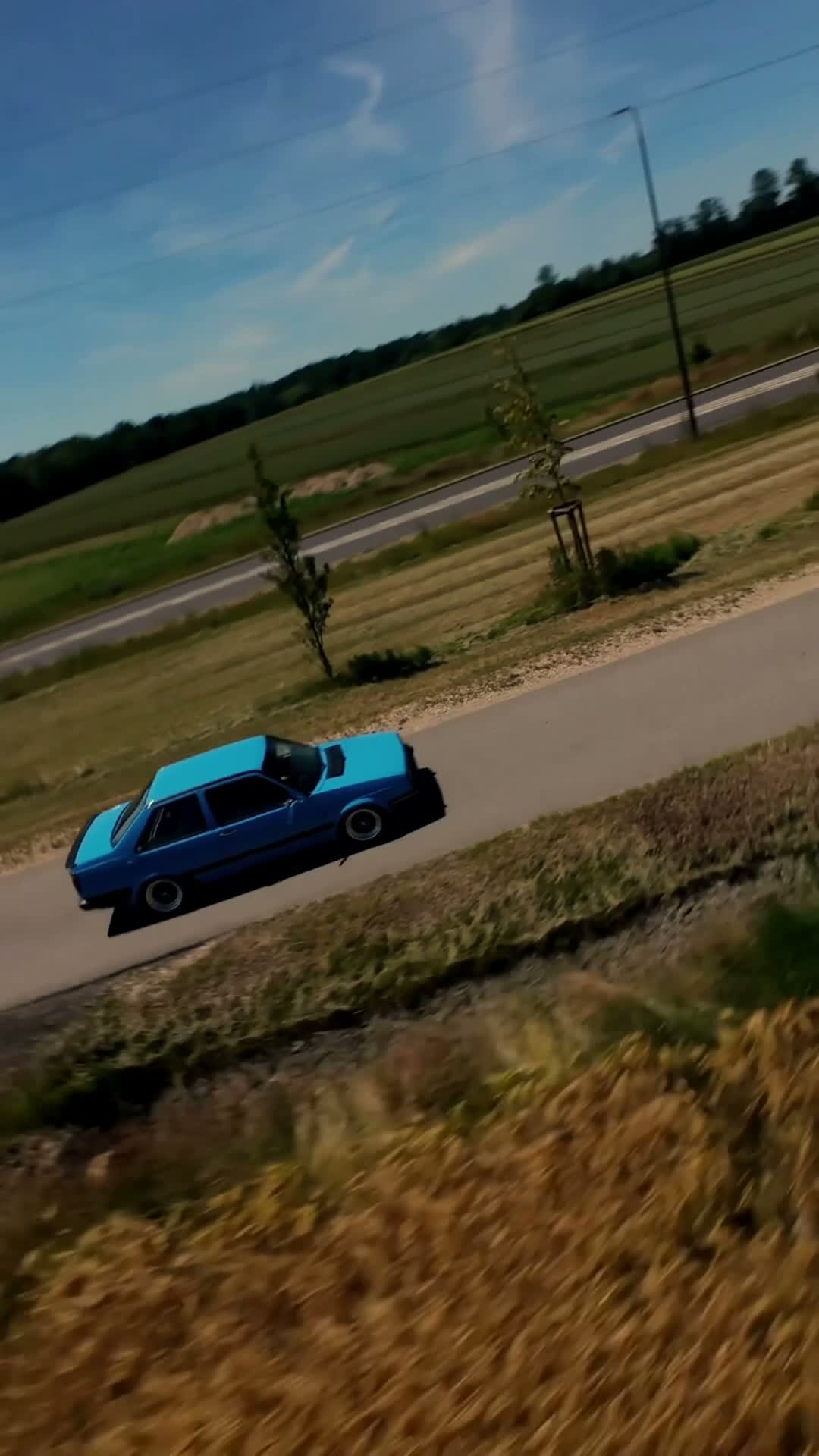 7697ec67a5cc4101a6c6cebe3e15367a - A drone video from Bartosz Curry's portfolio on LetsFly.