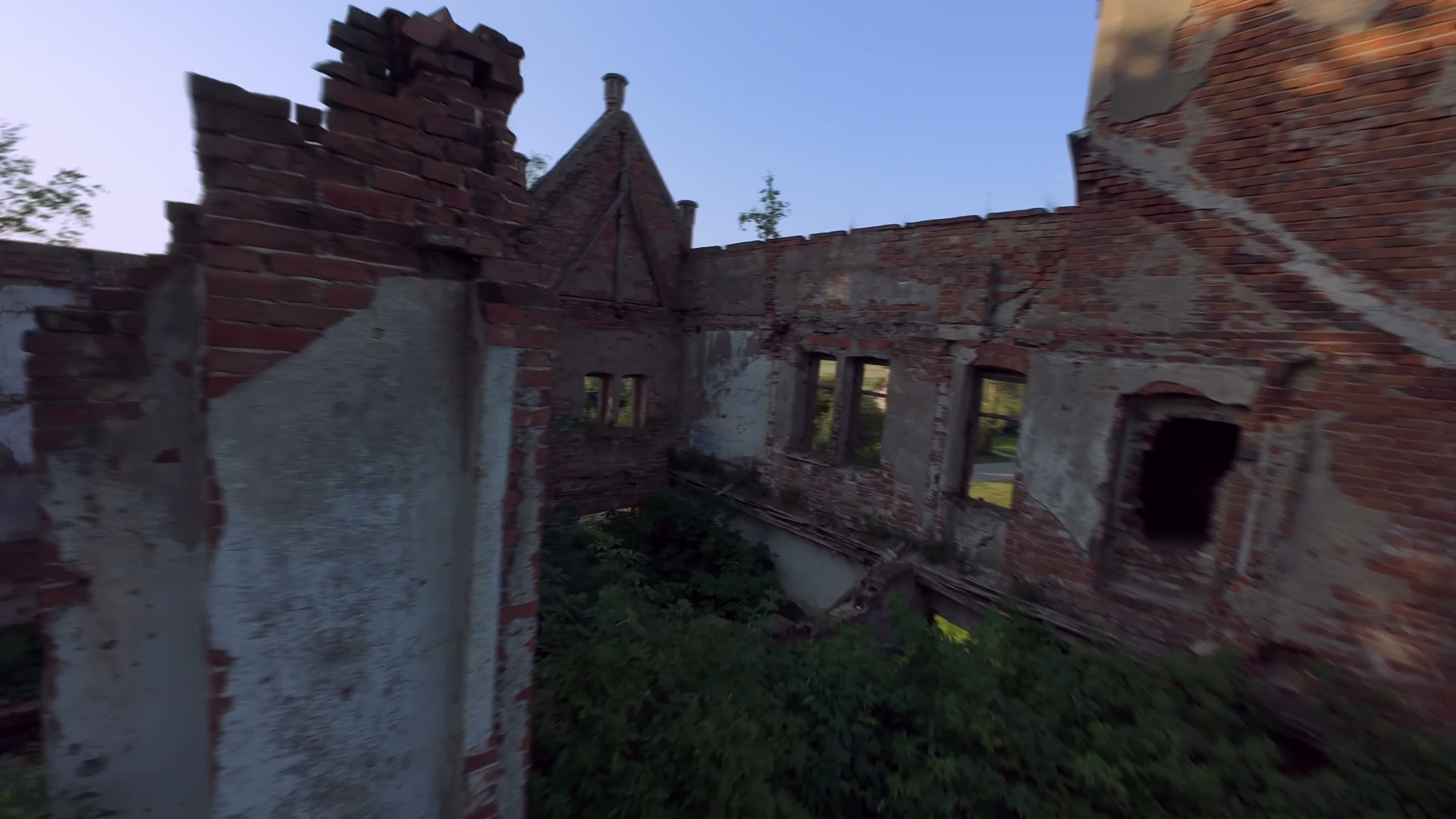 A drone video from Jan Rawwo's portfolio on LetsFly.