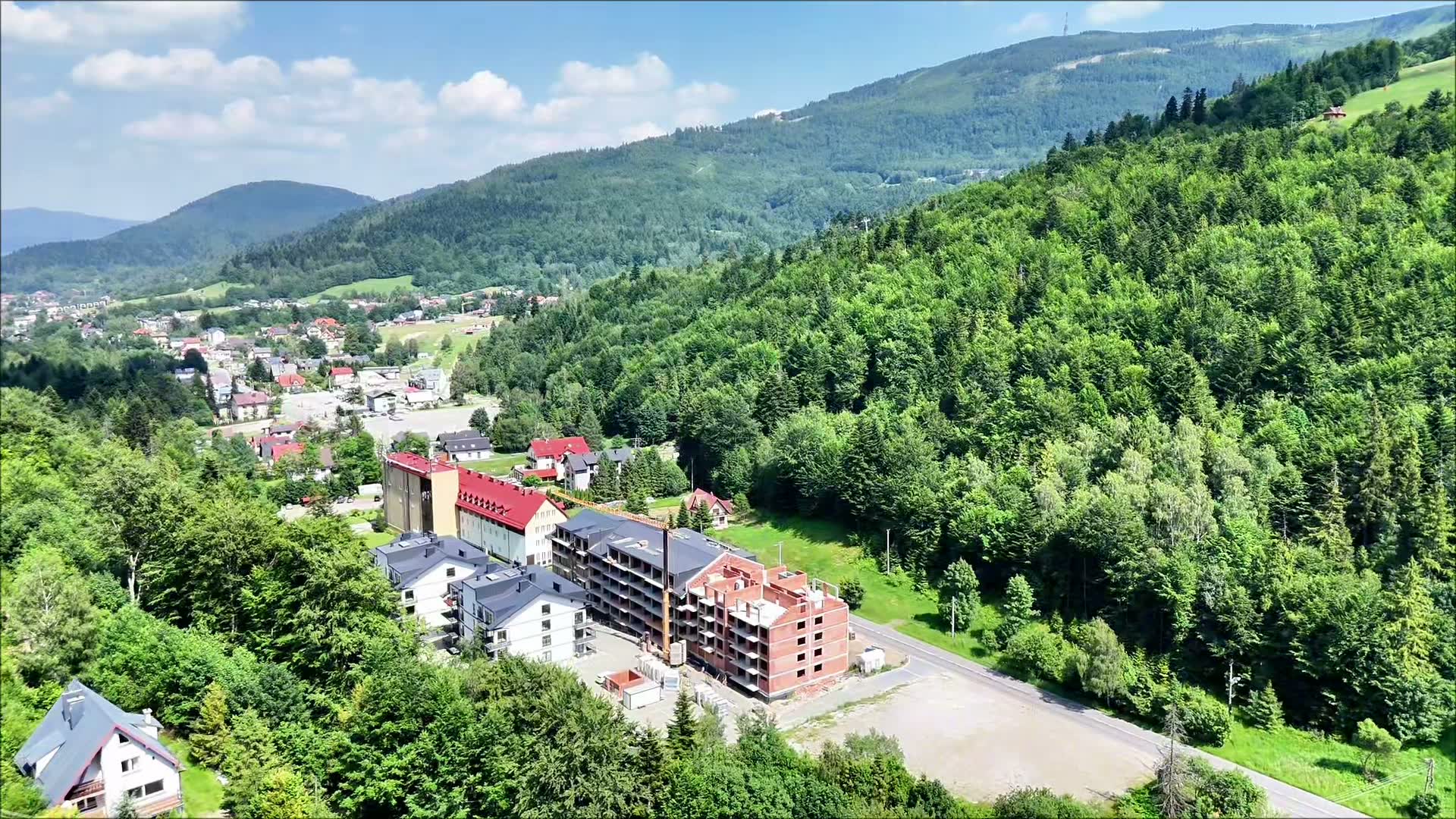 Bikeowe Beskidy - A drone video from Klaudia Kowzuń's portfolio on LetsFly.