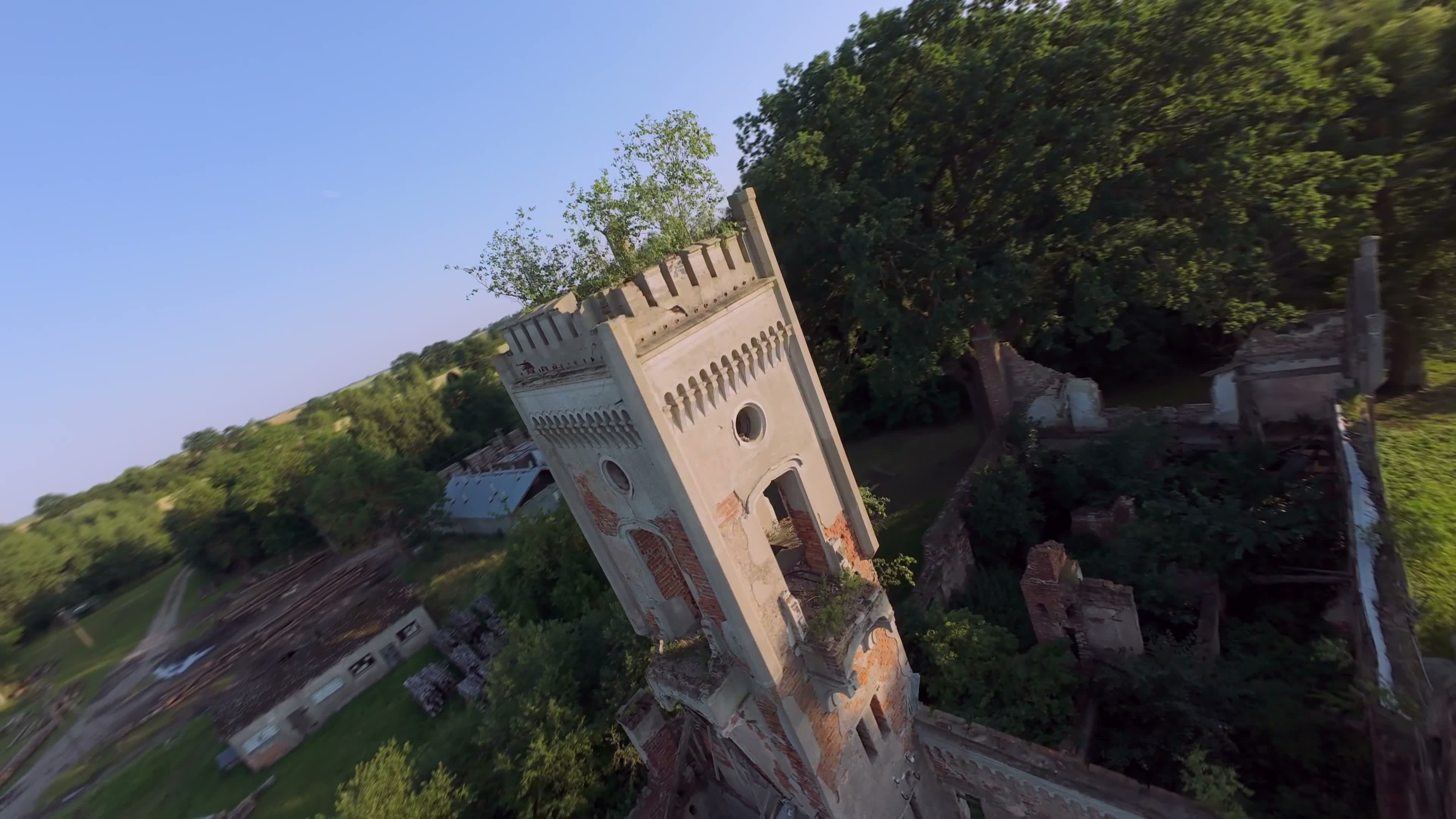 A drone video from Jan Rawwo's portfolio on LetsFly.