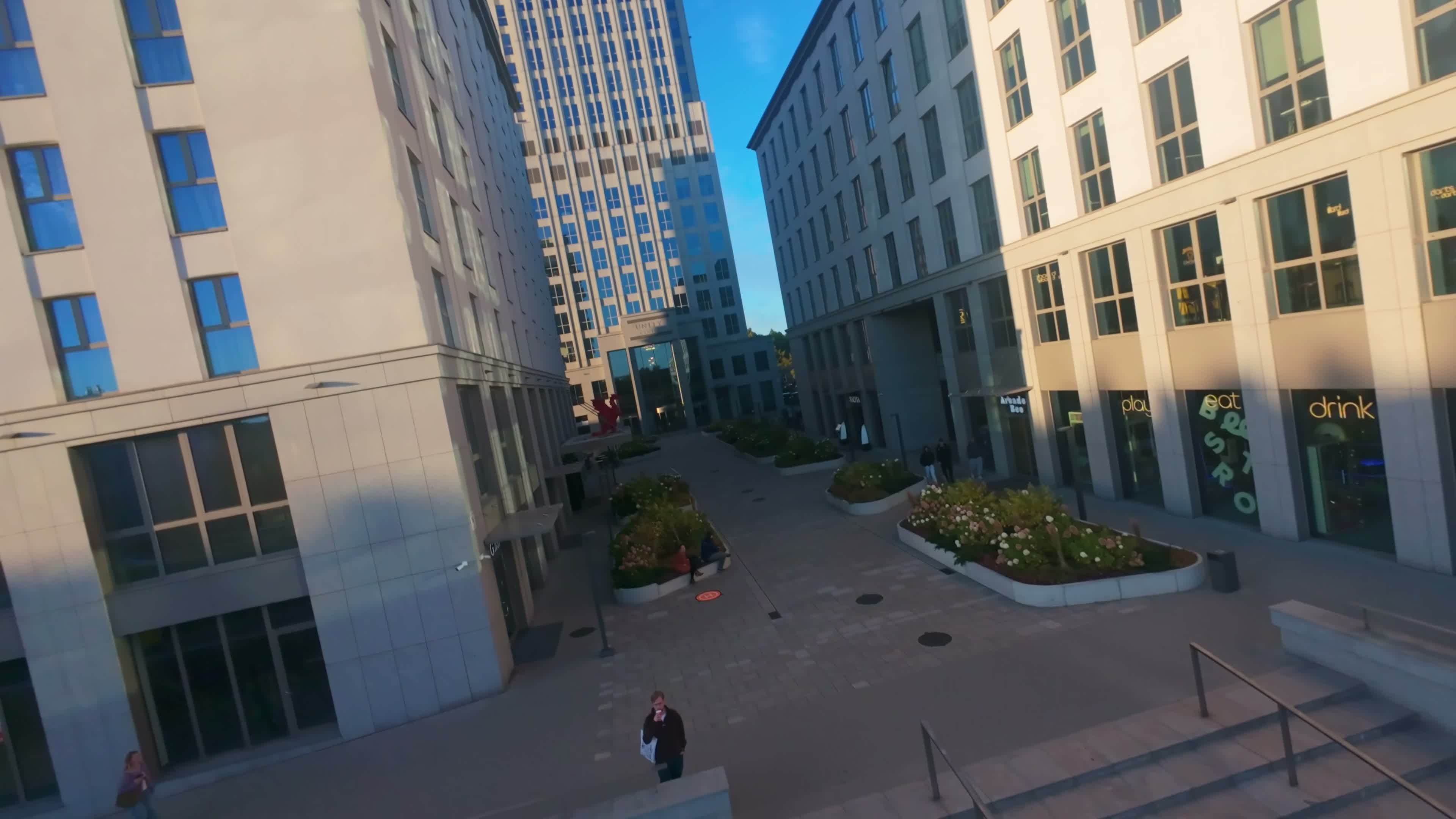 na yt - A drone video from Jakub Wcisło's portfolio on LetsFly.